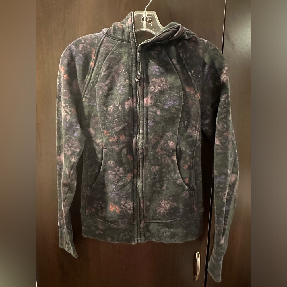 Lululemon zip up